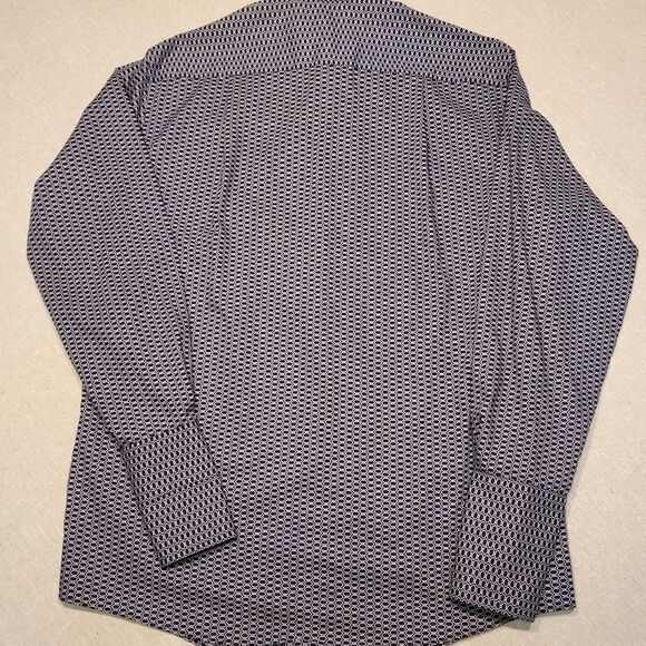 Sean John Men's Tailored Fit Dress Shirt in Size 15 1/2-32/33 Regular Fit - Picture 10 of 11